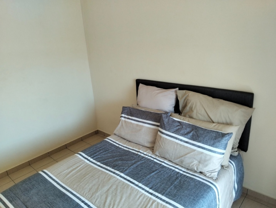 2 Bedroom Property for Sale in Parklands East Western Cape